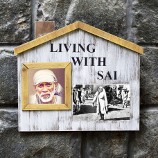 Hut Shaped Wooden Photo Frame (Living With Sai)