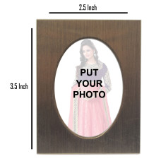 Metal Oval Photo Frame (Golden)